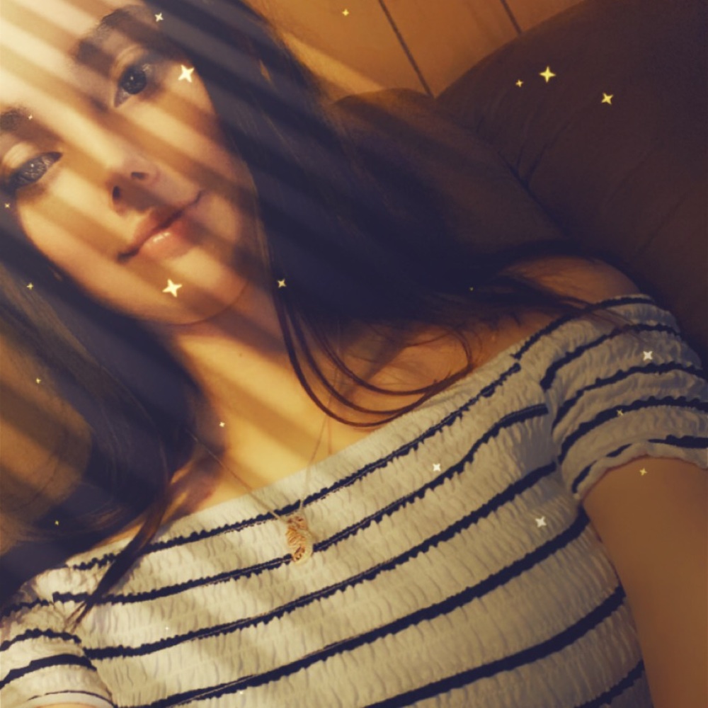 Meet your Posher, Ashley